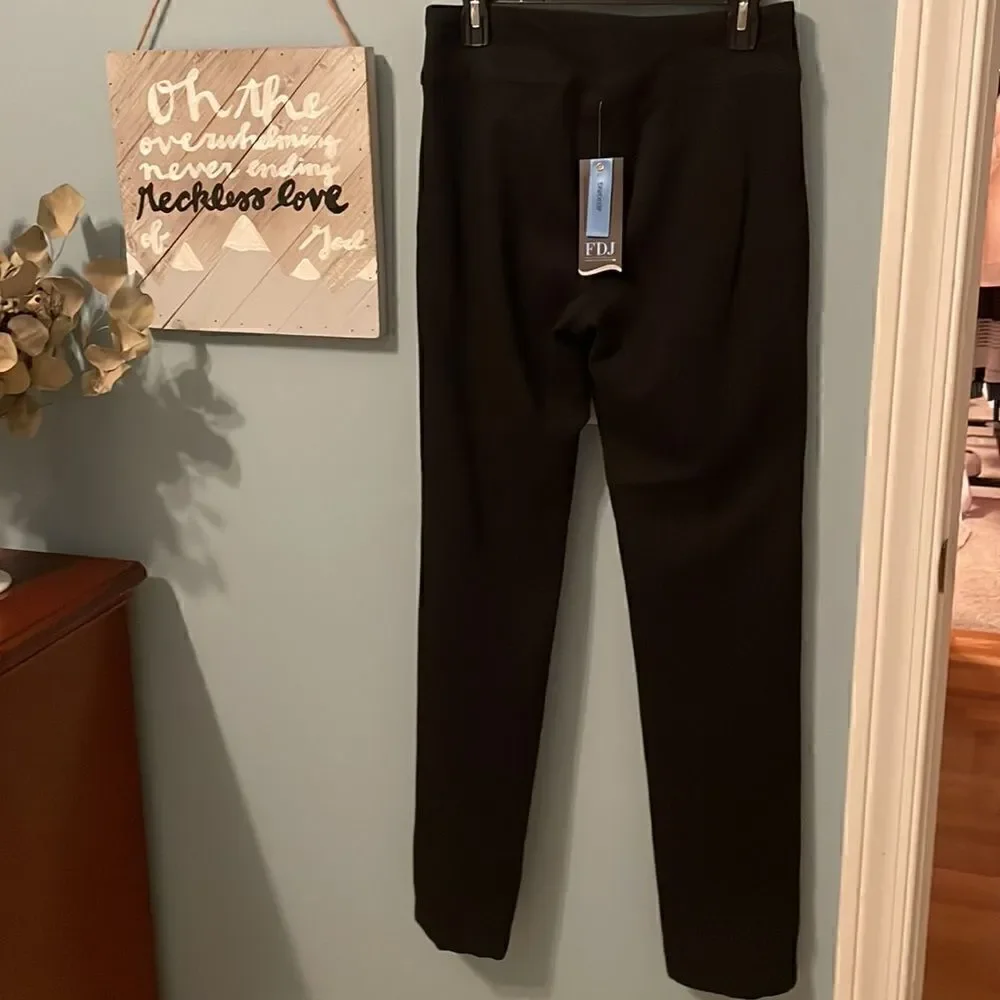 FDJ Pull On Cigarette Black Jegging Pants - 4 - NWT